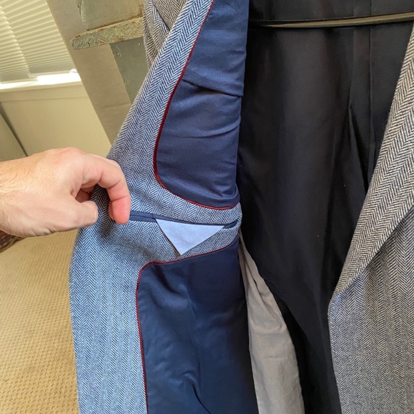 H&M Blue herringbone jacket 42R. Like new. - Picture 3 of 4